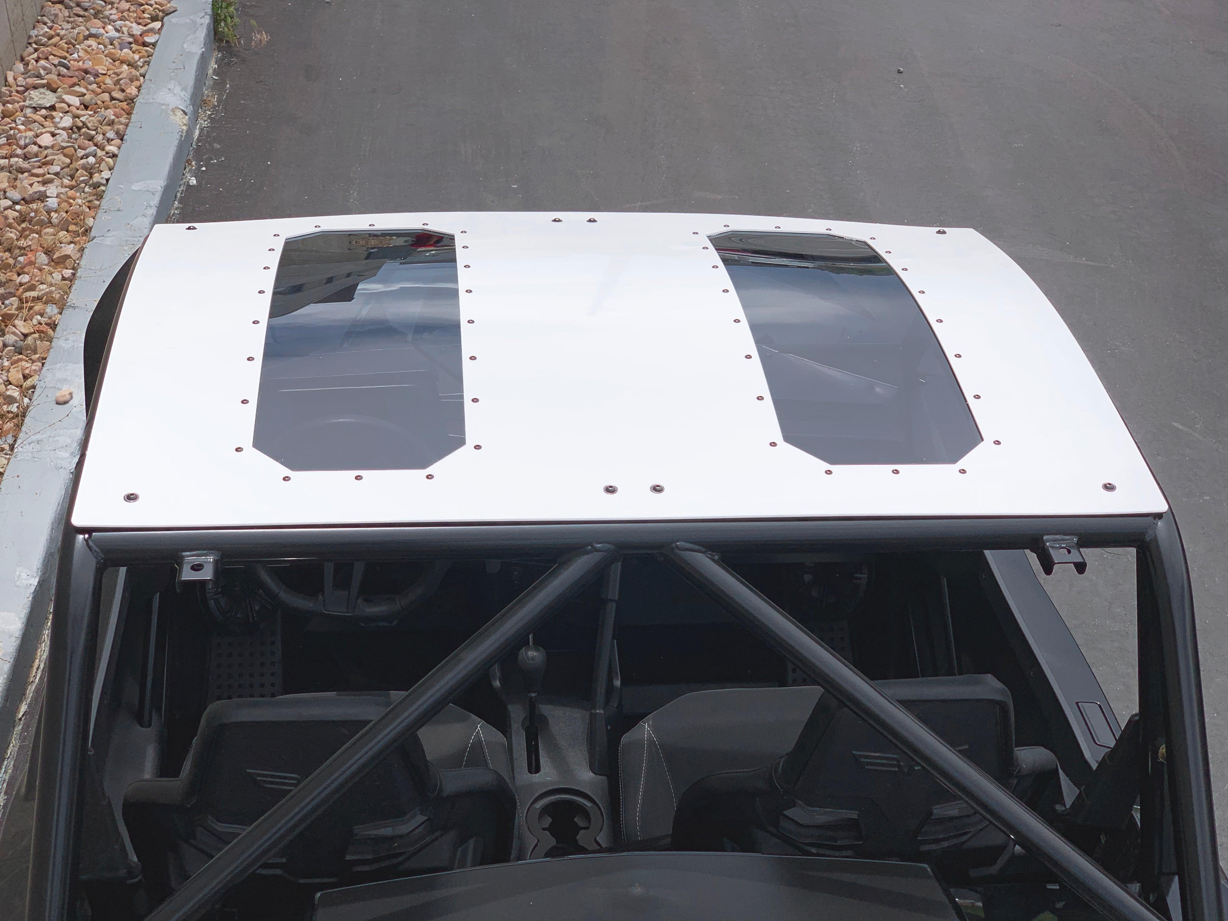 Wild Cat Aluminum Roof with Sunroof