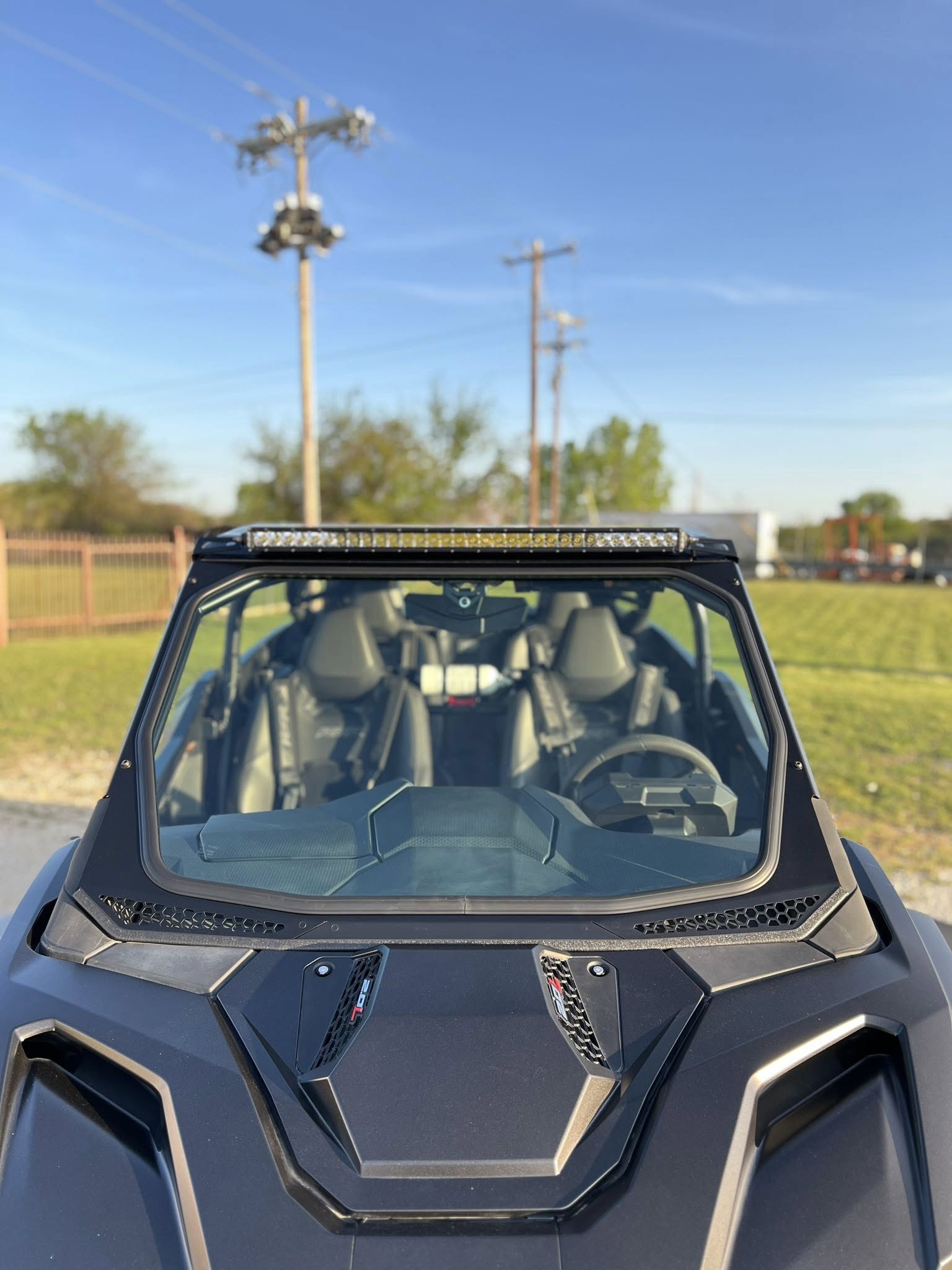 Moto Armor ABF Fabrication 2025+ Pro Series Full Glass Windshield